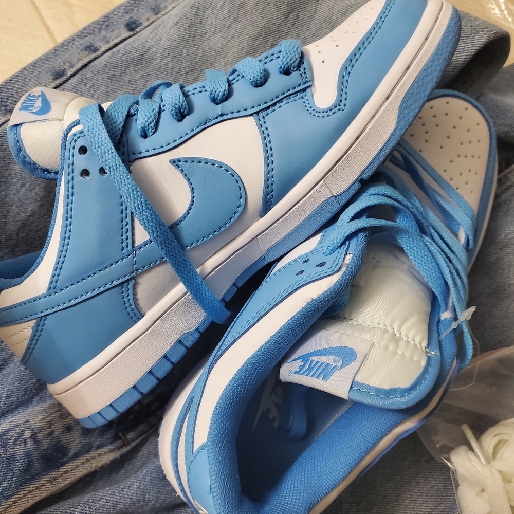 University blue nike dunk low size 6.5w